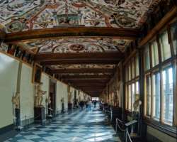 Don't miss seeing the Vasari Corridor as many of the visitors don't know about this. This corridor is one kilometer long and was made by Vasari in 156